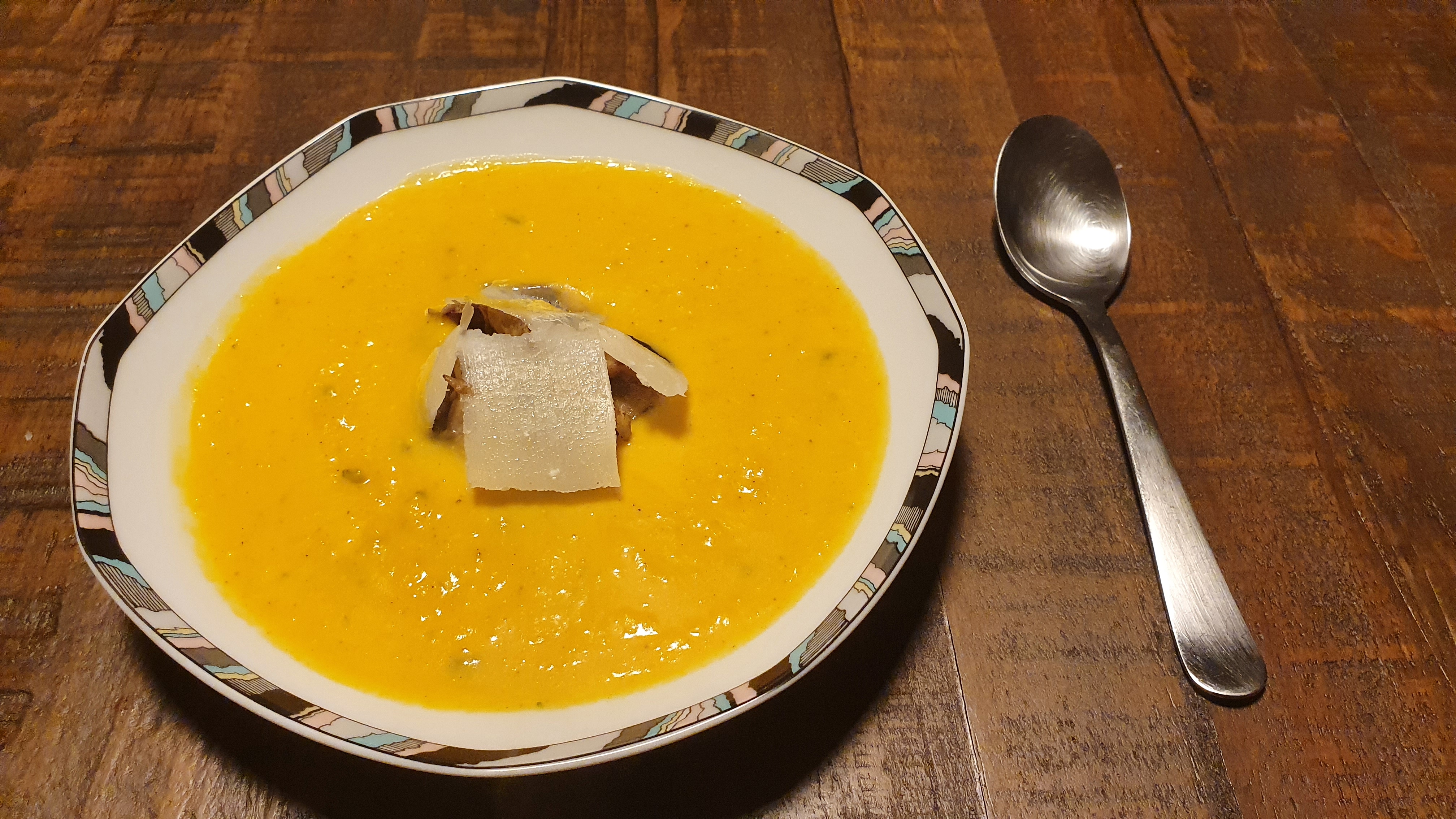 Bol de velouté de courge